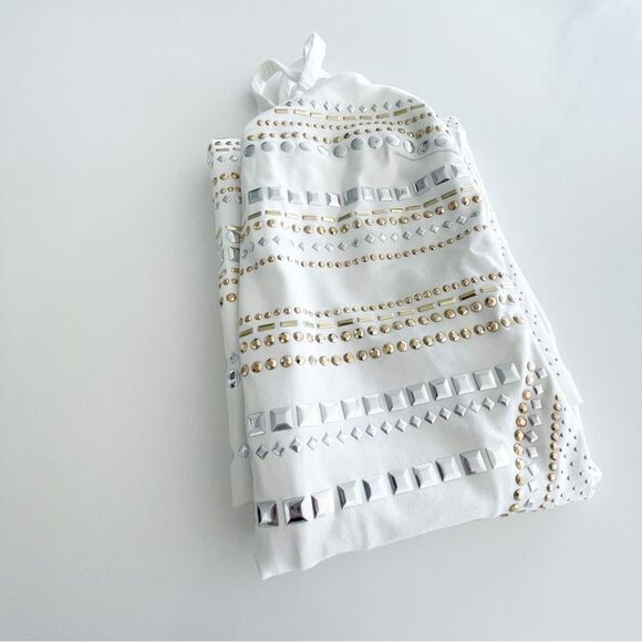 Bebe Dress Bodycon White Gold Silver Embellishments Lined Women 's M Back Zip - Picture 11 of 11